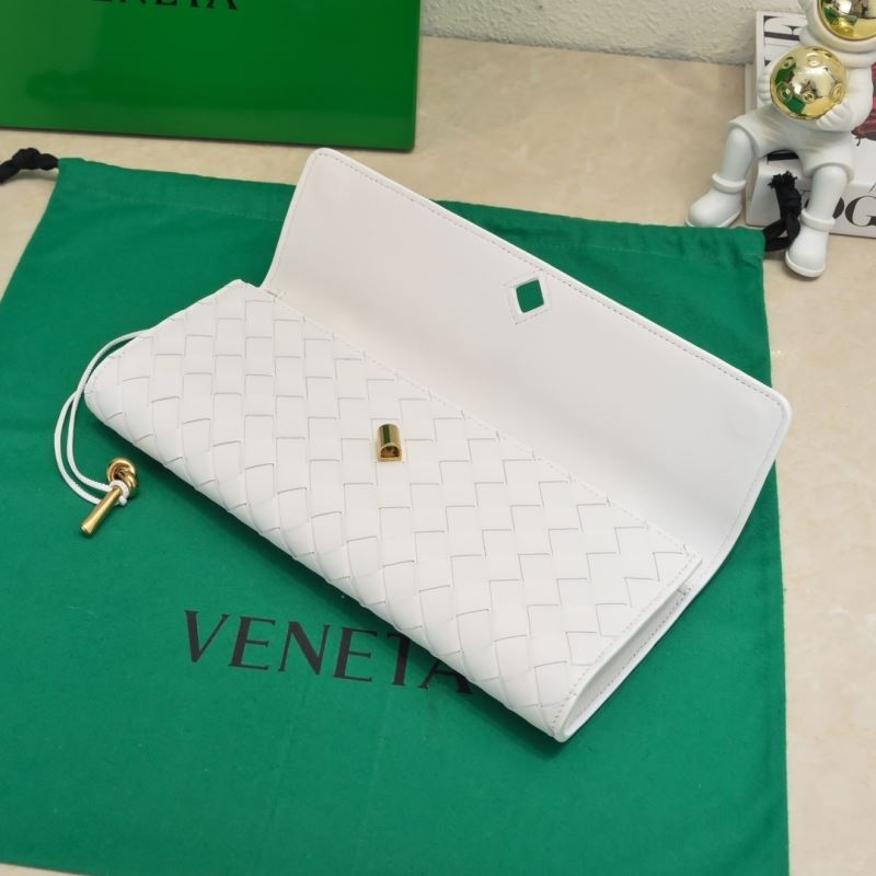 Bottega Veneta Clutch Bags